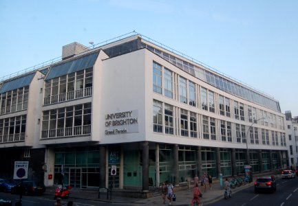 University of Brighton Faculty of Art and Design, Grand Parade, Brighton (June 2019) (2)