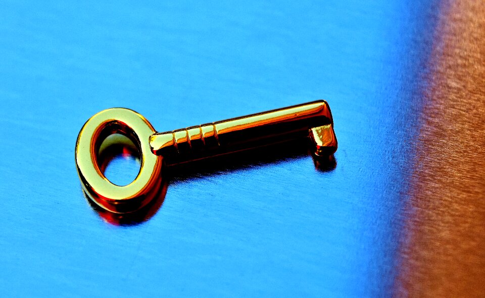 Golden key close security