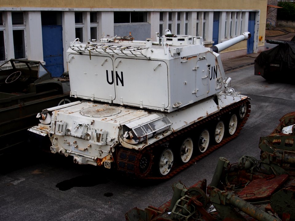 United Nations GTC 155mm AUF1, AMX 30 AuF1, Musée des Blindés, France, pic-3