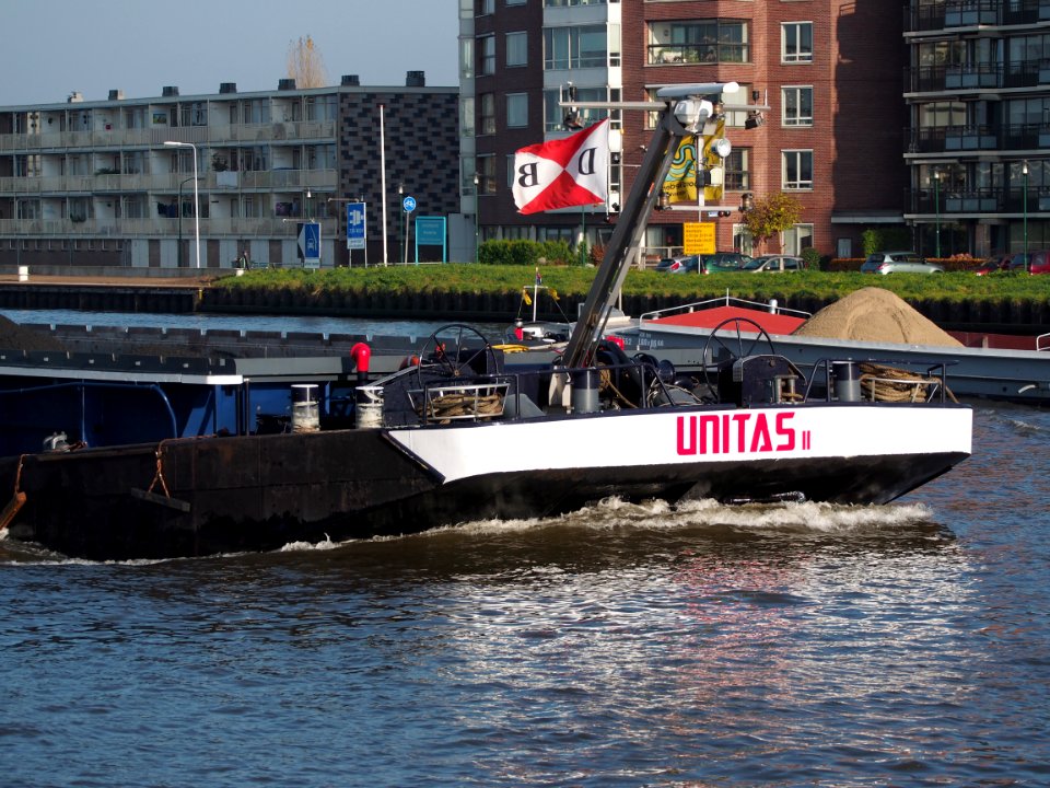 Unitas II, ENI 02321886 op het Amsterdam-Rijn kanaal, foto 2