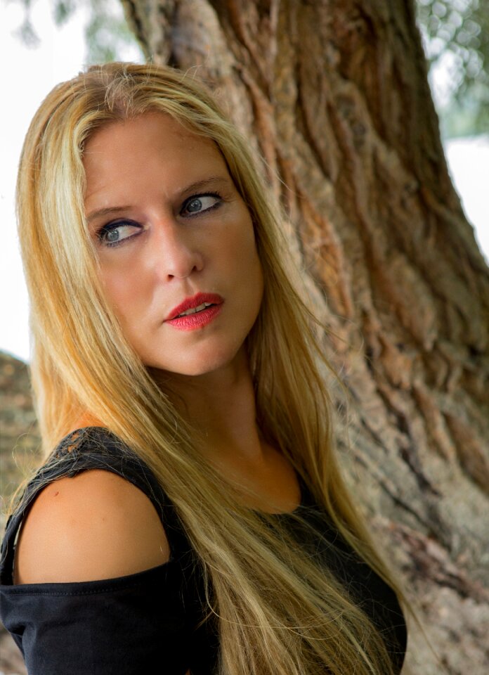 Pretty female model natural light