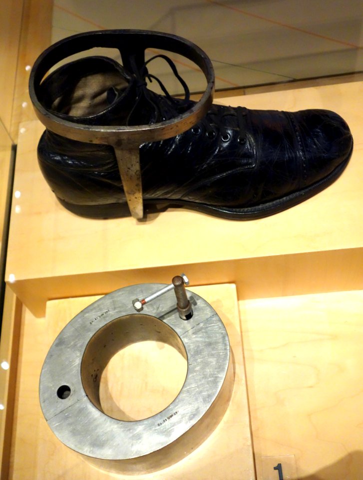 United States 'Oregon boot' for criminal transport, c. 1910 - Bata Shoe Museum - DSC00216