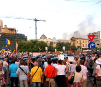 Univ Sq Anti-Băsescu protests and factory fire 5-7-12 02
