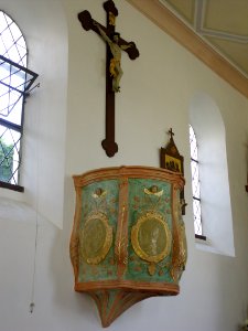 Unterdolling, Stuckkanzel