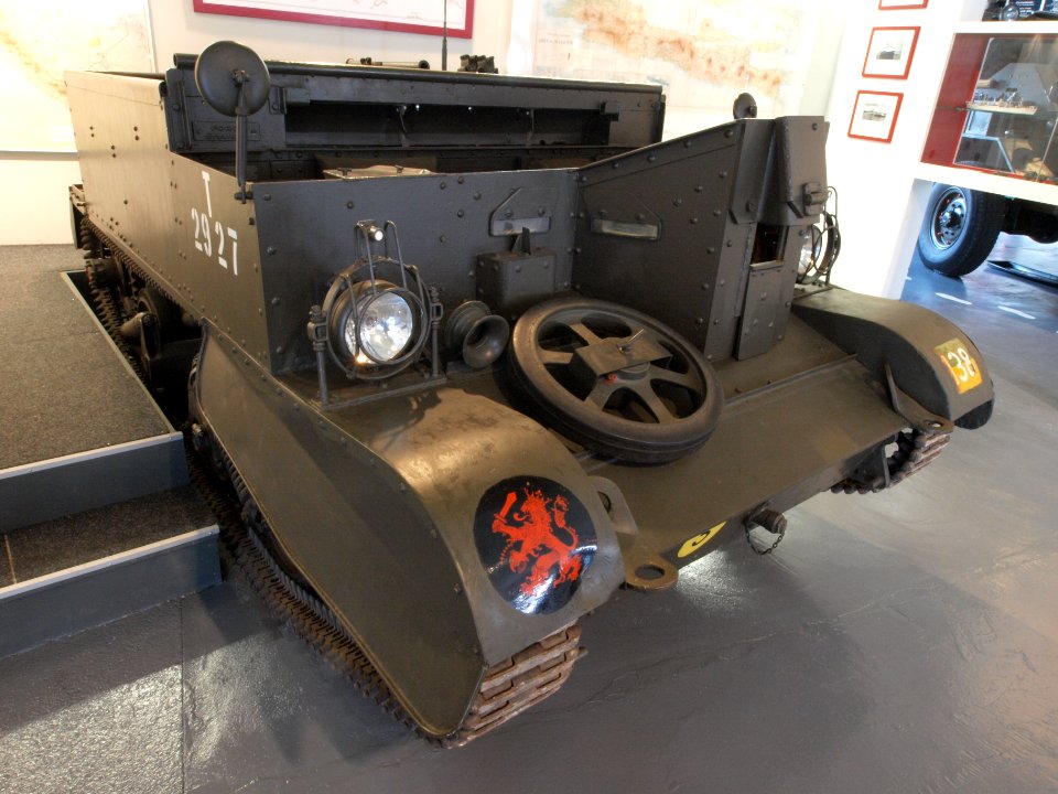 Universal Carrier Mk II pic-0