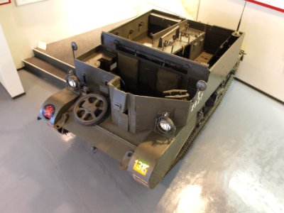 Universal Carrier Mk II pic-4
