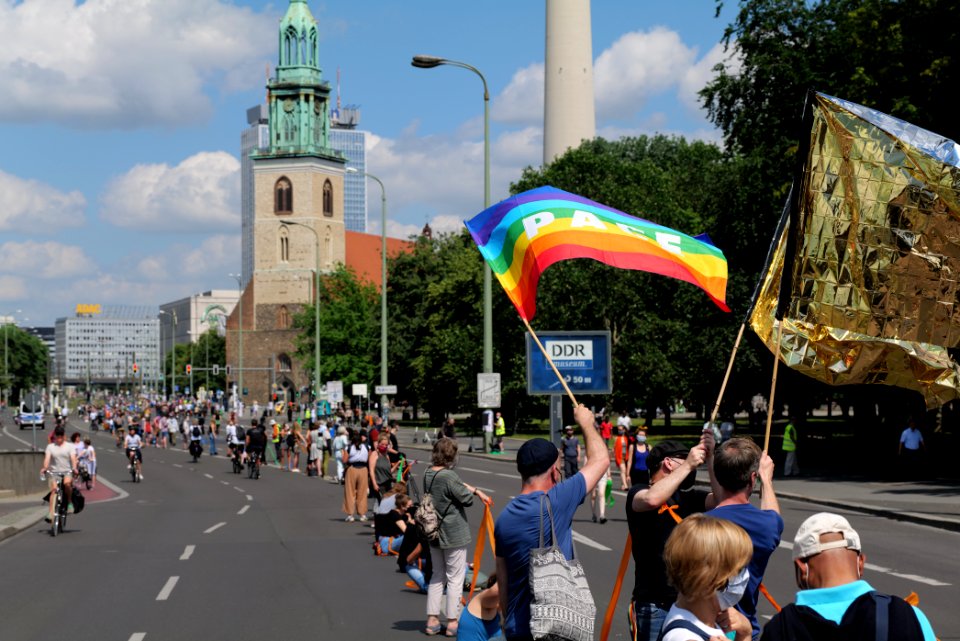Unteilbar protest Berlin 2020-06-14 58