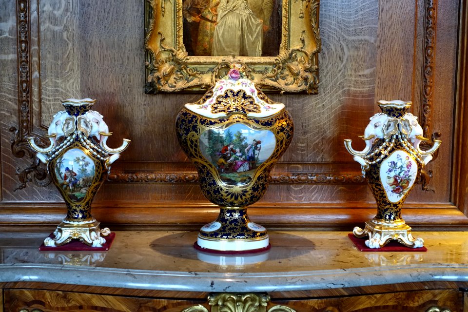 Urn and vases with candleholders in the shape of elephant heads, Sevres porcelain - Waddesdon Manor - Buckinghamshire, England - DSC07653