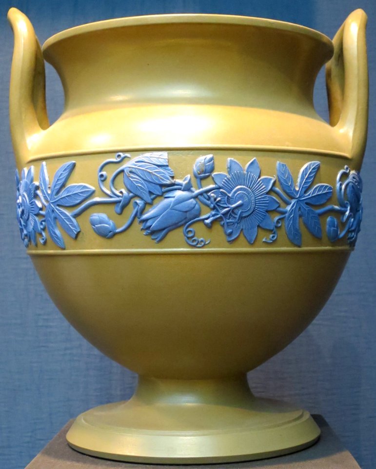 Urn with cover, Wedgwood and Company, 1820, stoneware, Dayton Art Institute