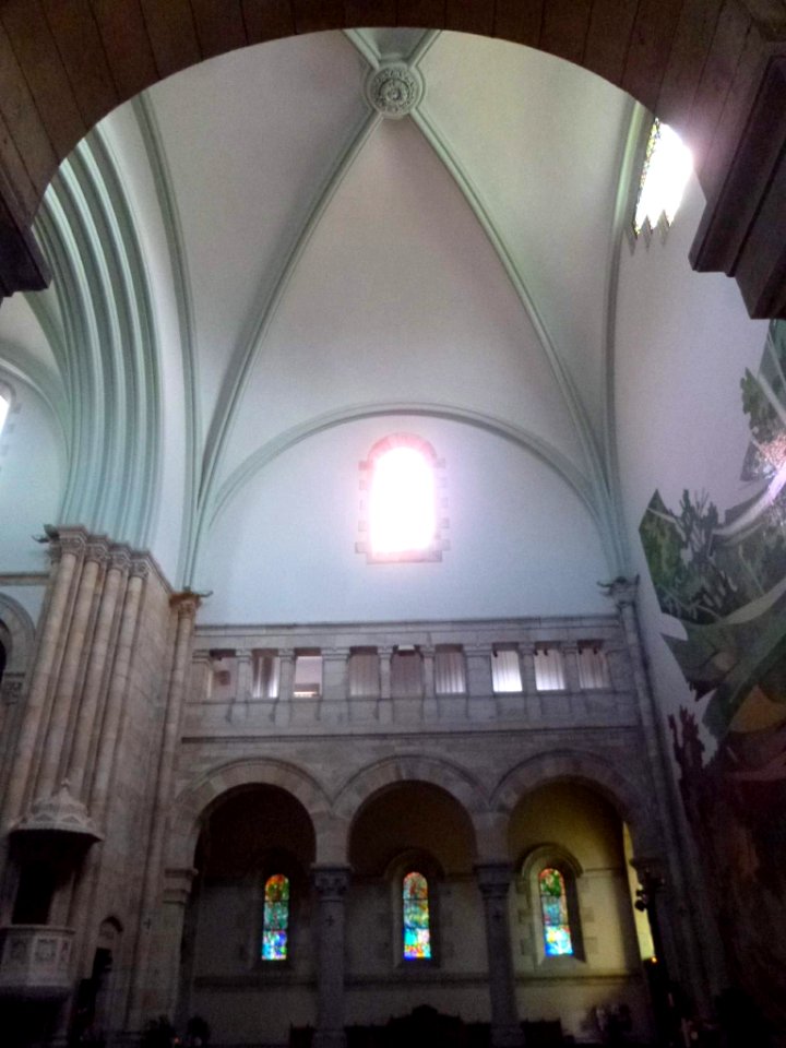 Urkiola - Santuario, interior 16