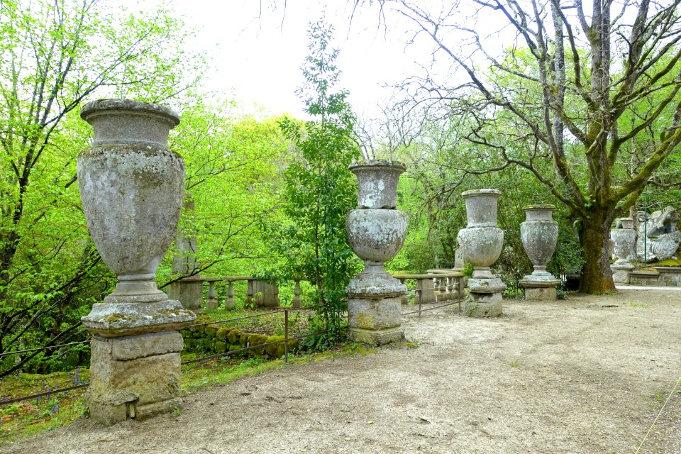 Urns - Parco dei Mostri - Bomarzo, Italy - DSC02559