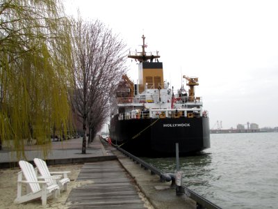 USCGC Hollyhock Toronto 02