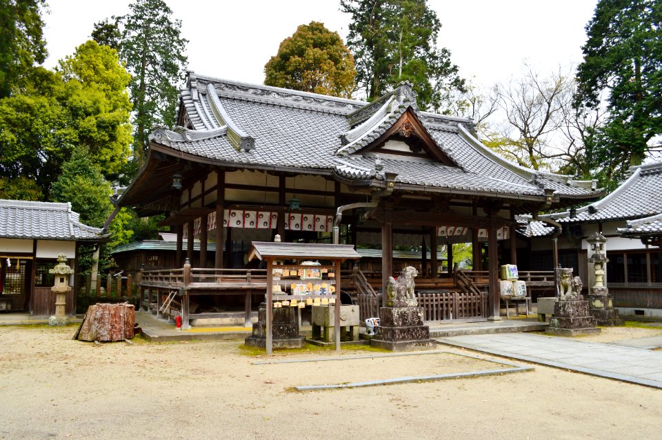 Urufushine-jinja, haiden-2