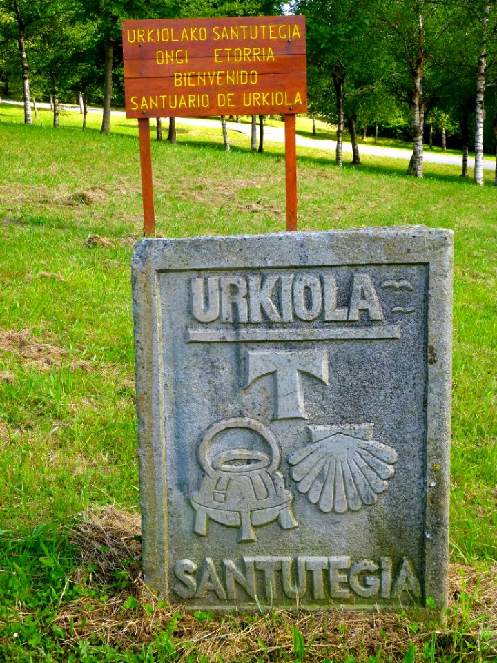 Urkiola - Entorno del Santuario 29