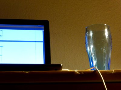 Unusual-viewpoint-glass-computer photo