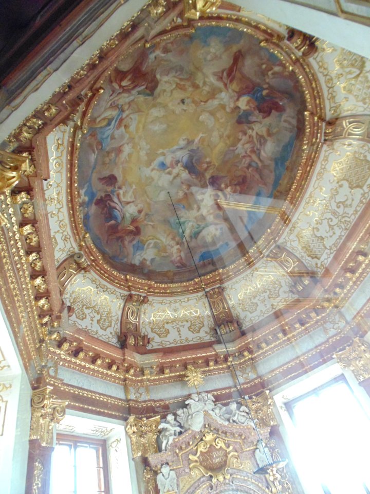 Upper Belvedere, chapel W00494
