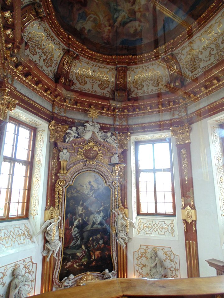 Upper Belvedere, chapel W00493