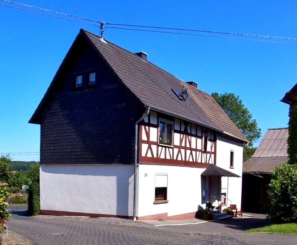 Urbach-Ueberdorf Mittelstr35