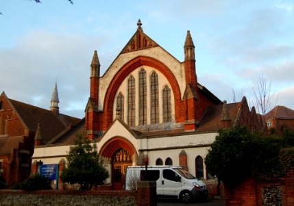 Upperton with St Andrew's United Reformed Church, Upperton Road, Eastbourne (February 2019) (8)
