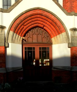 Upperton United Reformed Church, Upperton Road, Eastbourne (October 2012) (3)
