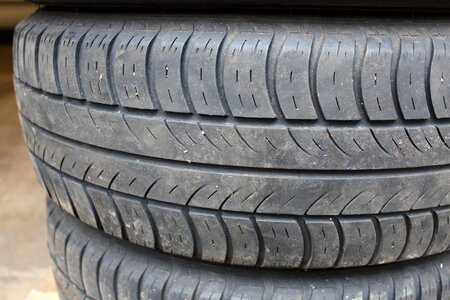 Tires rubber wheel