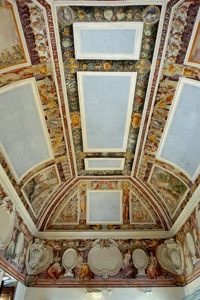 Upper salon - Villa d'Este - Tivoli, Italy - DSC04193