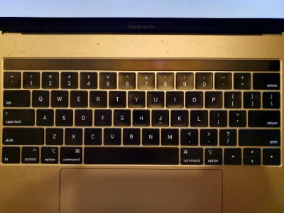 US keyboard on MacBook Pro 15-inch 2018 photo