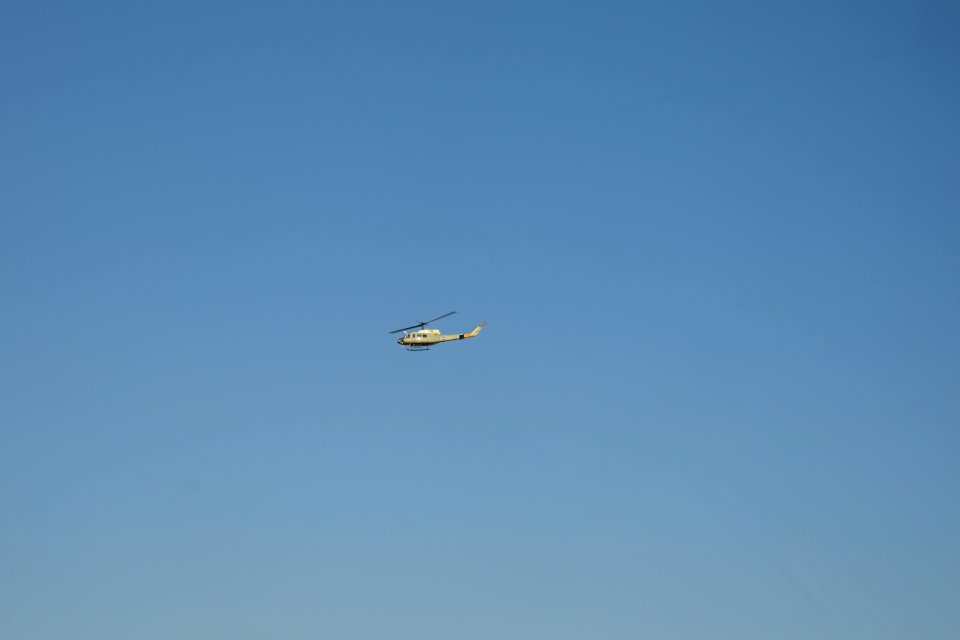 US Air Force helicopter above Tokyo during Trump's visit 01