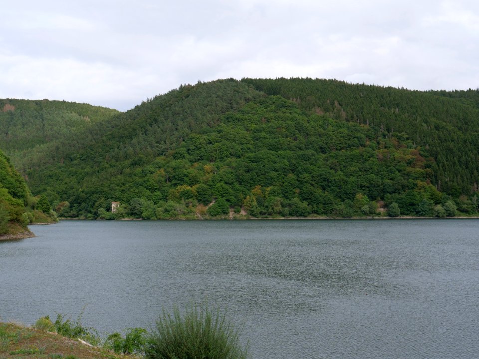Urftsee from dam in September 2019 02