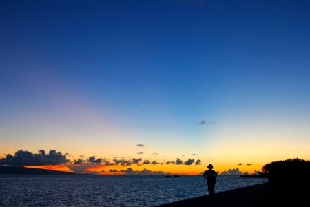 People silhouette sea photo