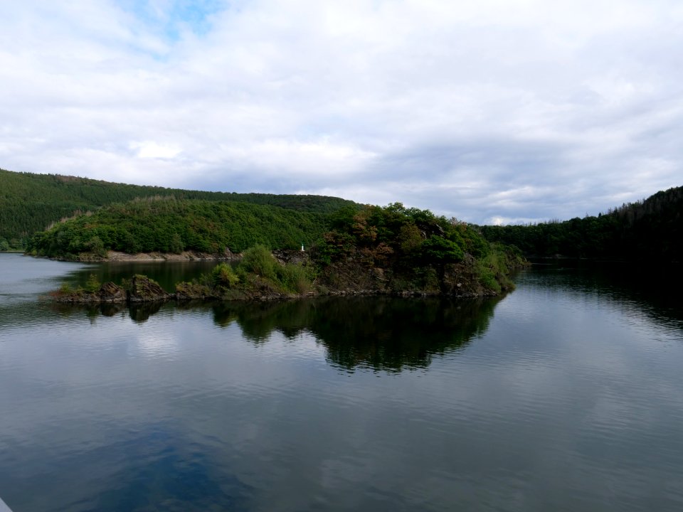 Urftsee from dam in September 2019 11