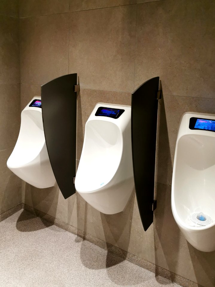 Urinal Neste Maikkula Oulu 20210603