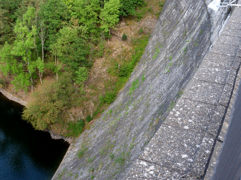 Urftstaumauer 11