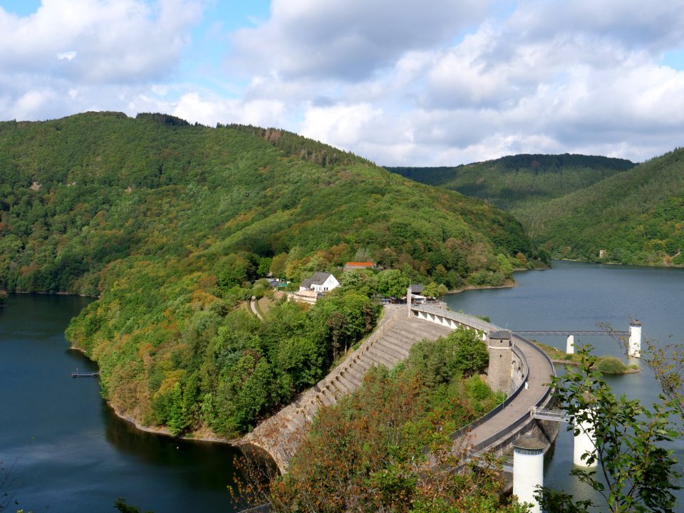 Urftstaumauer 25
