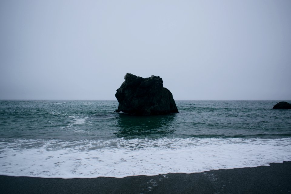 Views around Schoolhouse Beach in Sonoma County 08