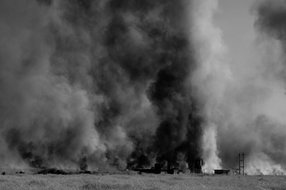 Views of fires spreading in summer of 2019 across villages near Shingal, being put out by Ezidi volunteers 10