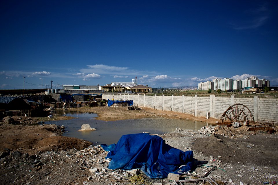 Views of housing developments nearby an Armenian church being constructed at the outskirts of the Ankawa neigborhood in Erbil 27