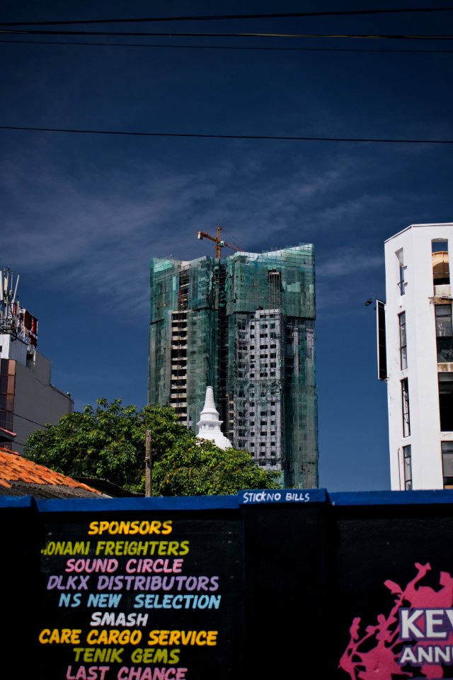 Views and street scenes around downtown Colombo 08