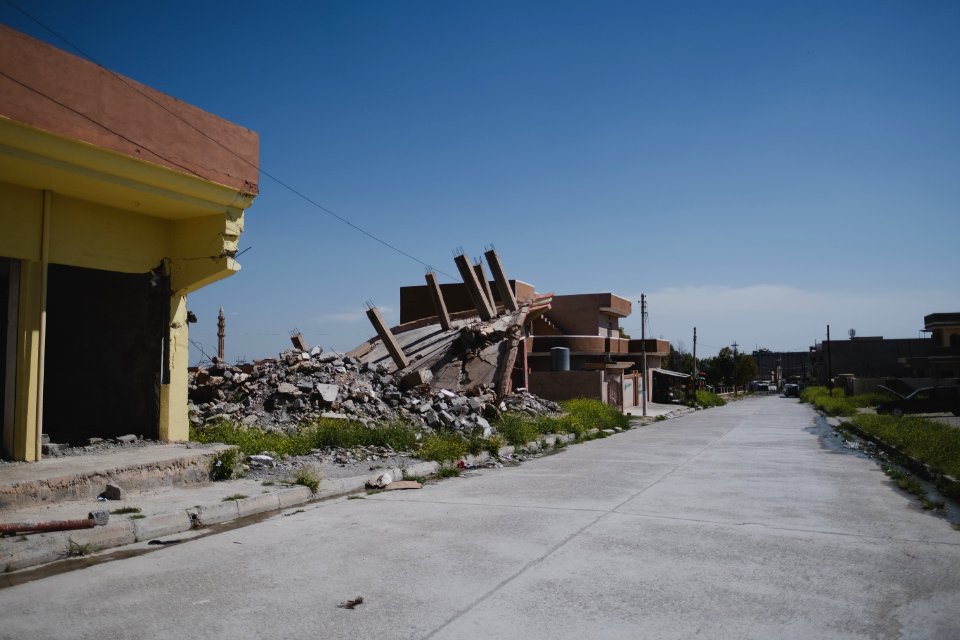 Views around the city center in April of 2019 in Shingal 17