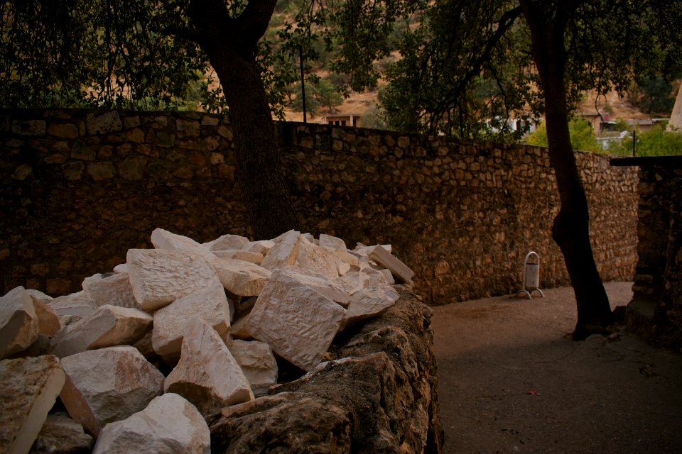 Views and details around Lalish, the holiest pilgrimage site for Ezidis 34