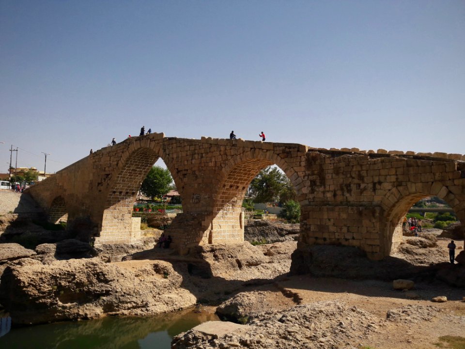 Views around the Delal Bridge in Zakho 02