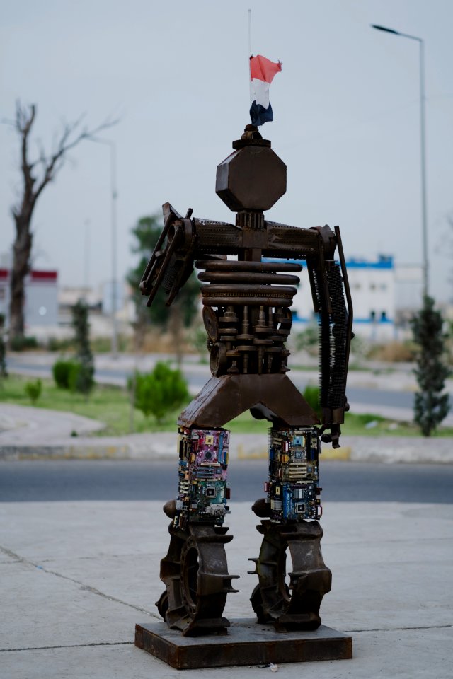 Views along the river Tigris in Mosul in 2019 when Moslawis go during the summer to cool down 29