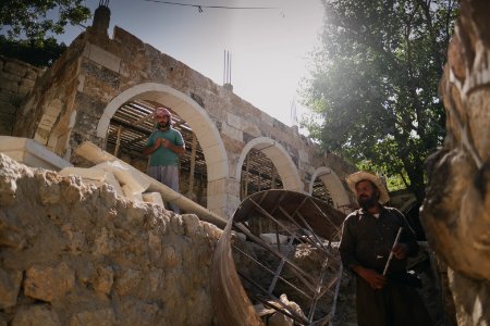 Views around Lalish and of Ezidi pilgrims and worshippers there 16