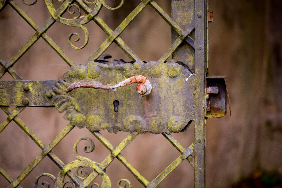 Protection limit metal