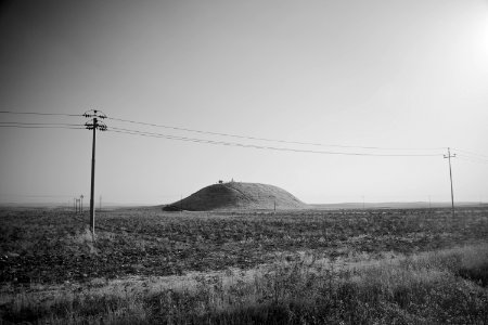 Views around the Ezidi shrine of Nishingaha Peroz (مزار نیشنگه‌ها پیروز) near Shekhan 01