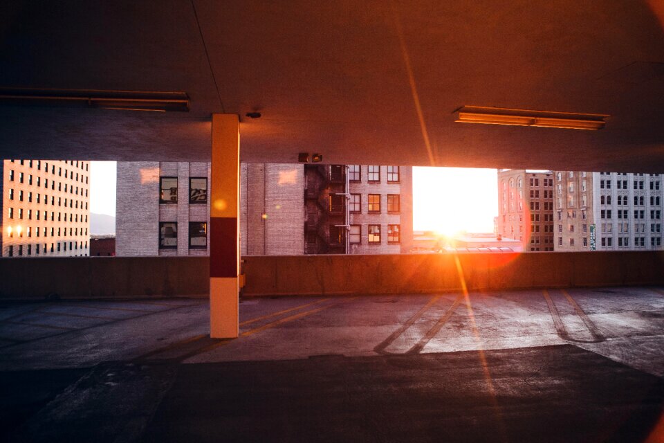 Ceiling city concrete floor