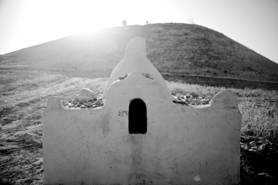 Views around the Ezidi shrine of Nishingaha Peroz (مزار نیشنگه‌ها پیروز) near Shekhan 05