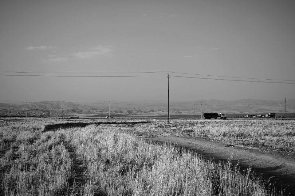 Views around the Ezidi shrine of Nishingaha Peroz (مزار نیشنگه‌ها پیروز) near Shekhan 38