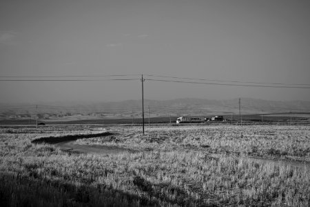Views around the Ezidi shrine of Nishingaha Peroz (مزار نیشنگه‌ها پیروز) near Shekhan 37