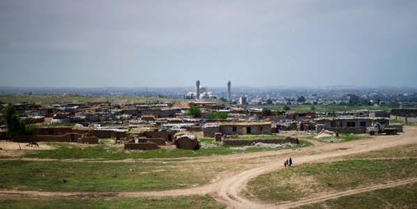 Views of the archaeological site of Nineveh in modern-day Mosul, currently occupied by squatters 06 (cropped)